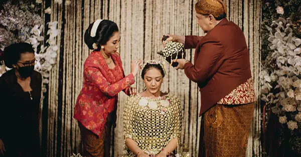 siraman adat sunda