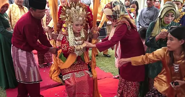 susunan acara pernikahan adat jambi