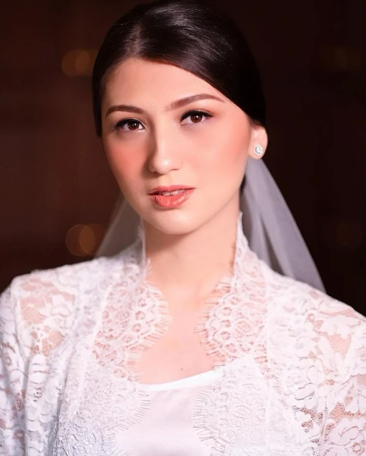 Makeup Pengantin Natural