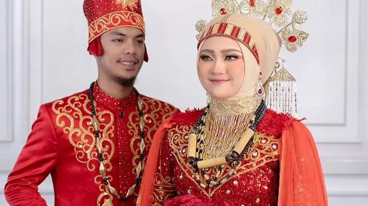 Baju Pengantin Toraja Hijab