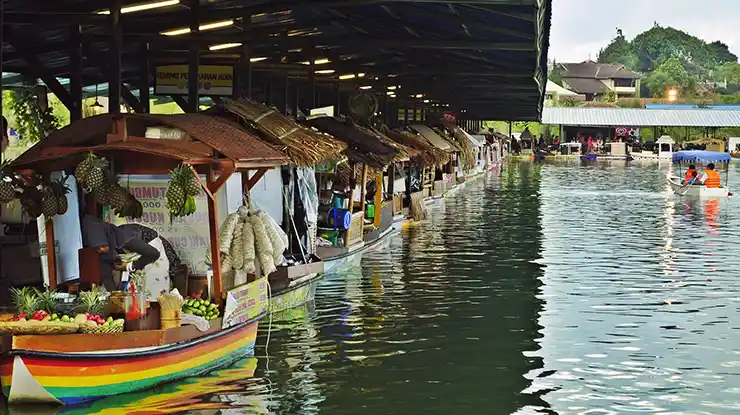 Floating Market Bandung