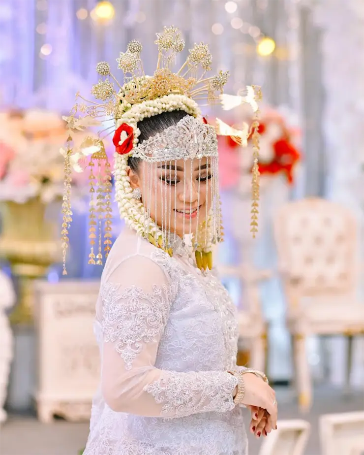 Kebaya Panjang Hiasan Siangko Besar