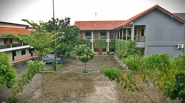 area parkir gedung sasono mulyo depok