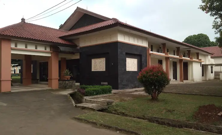 area samping gedung balitro bogor