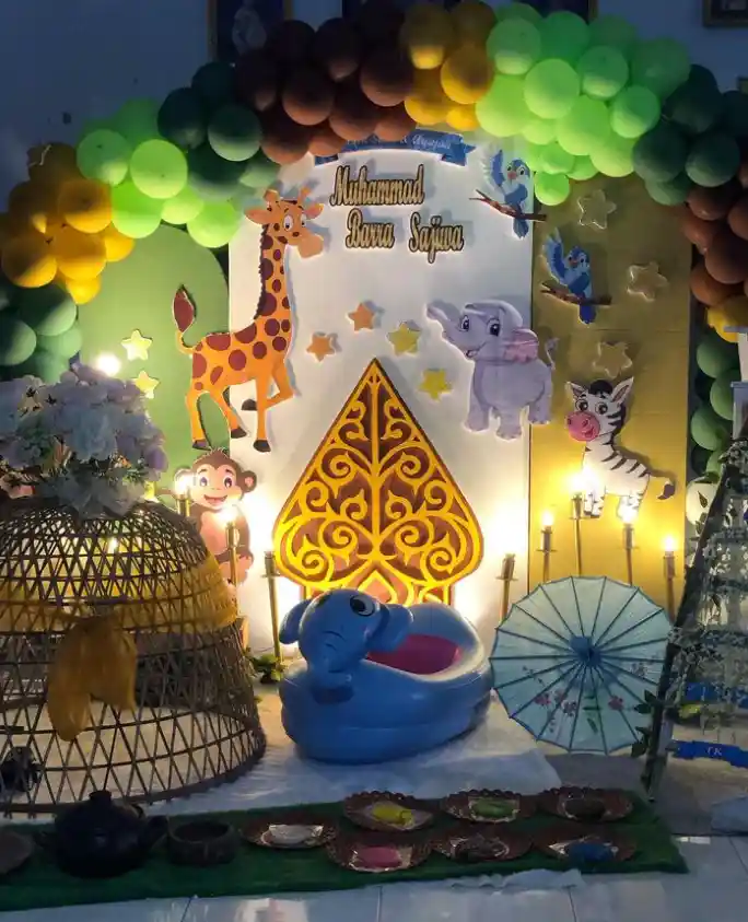 backdrop tedak siten simple murah