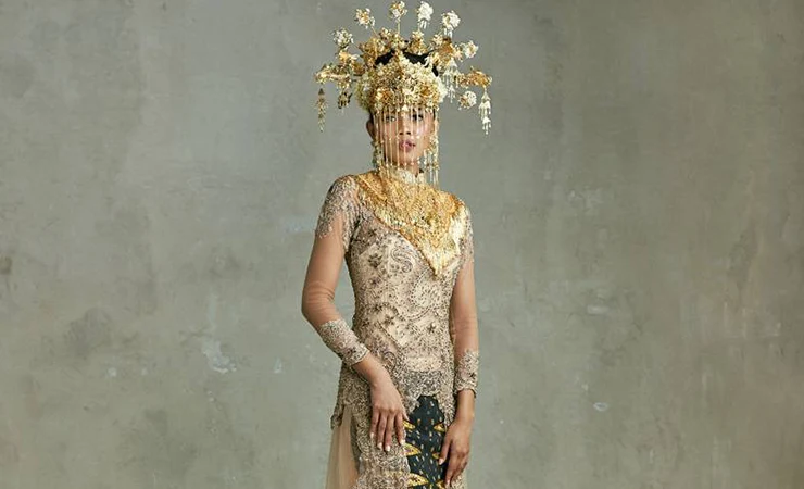 baju resepsi adat betawi Full Warna Gold