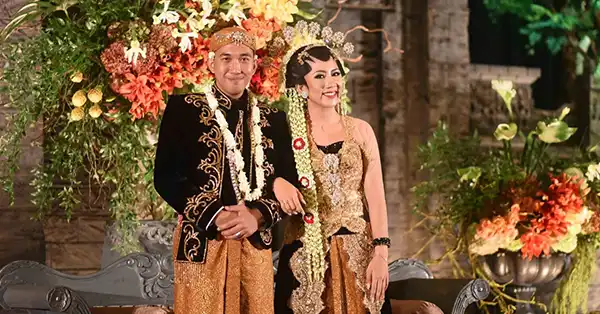 biaya pernikahan adat jawa ditangung oleh siapa