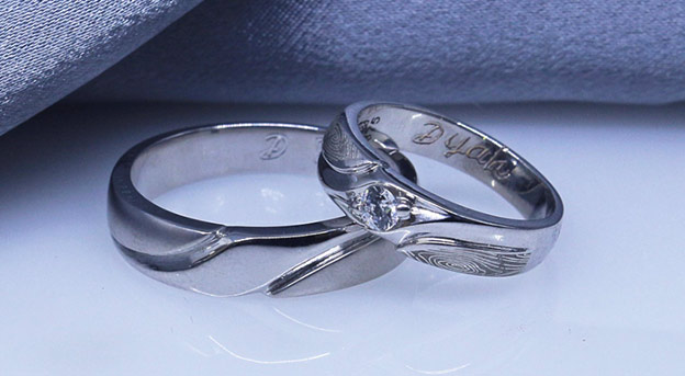 cincin tunangan tulis nama