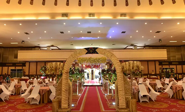 dekorasi gedung puri ardhya garini
