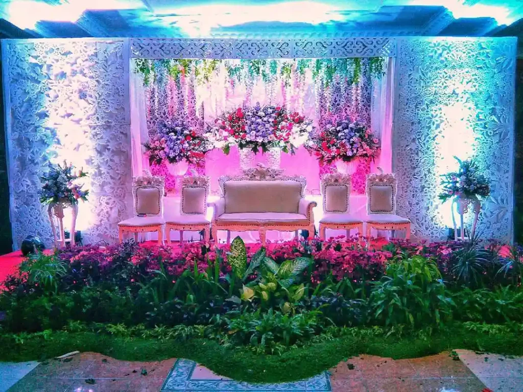 dekorasi pernikahan elegan mewah