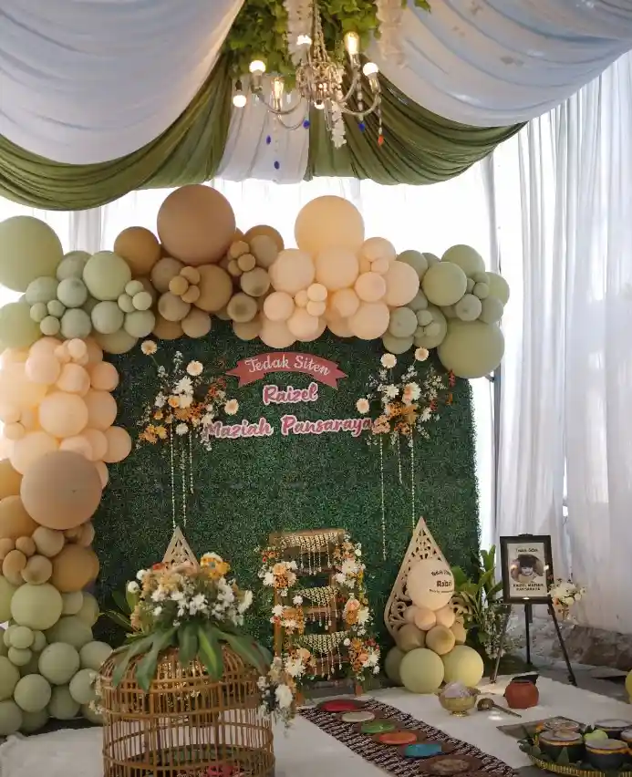 dekorasi tedak sinten balon