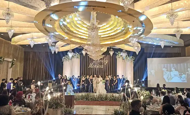 harga wedding package diamond Solo Convention Center