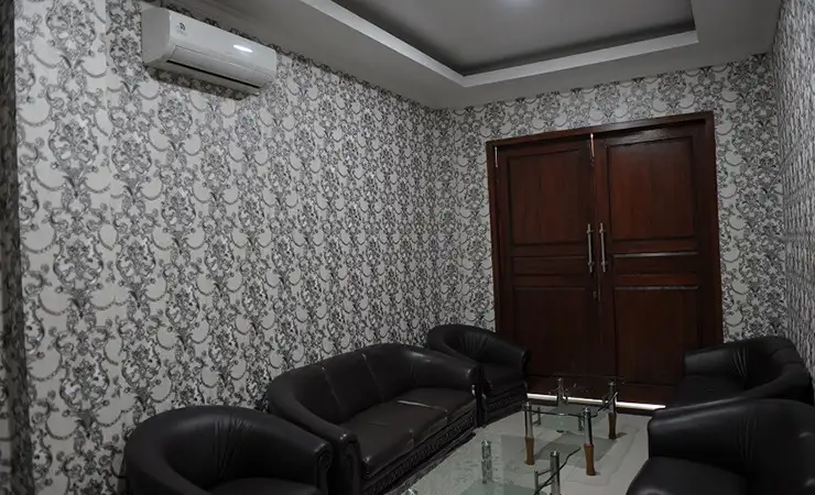 ruang keluarga pengantin gedung cak durasim